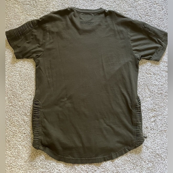 Makobi Men’s Army Green T Shirt With Pleats And Zippers Size Large - Picture 10 of 11
